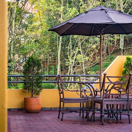 Hotel Emaus Bogotá Dış mekan fotoğraf