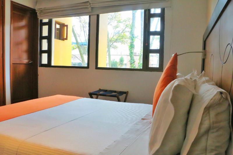 Hotel Emaus Bogotá Dış mekan fotoğraf